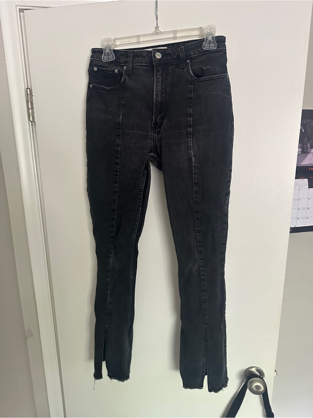 Abercrombie & Fitch Split-hem jeans